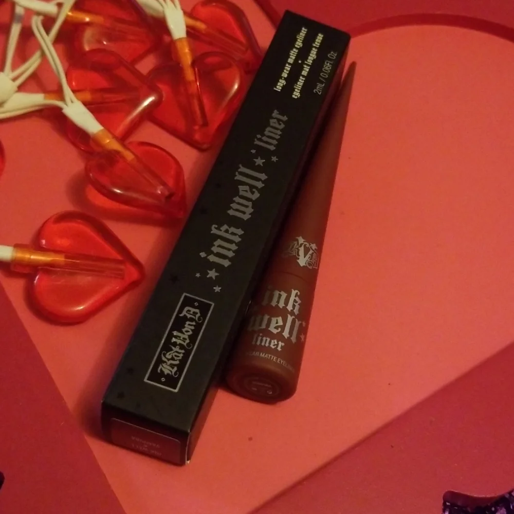❇️🧚‍♀️VAMPIRA Kat Von D RARE Ink Well Liquid Eyeliner NWT